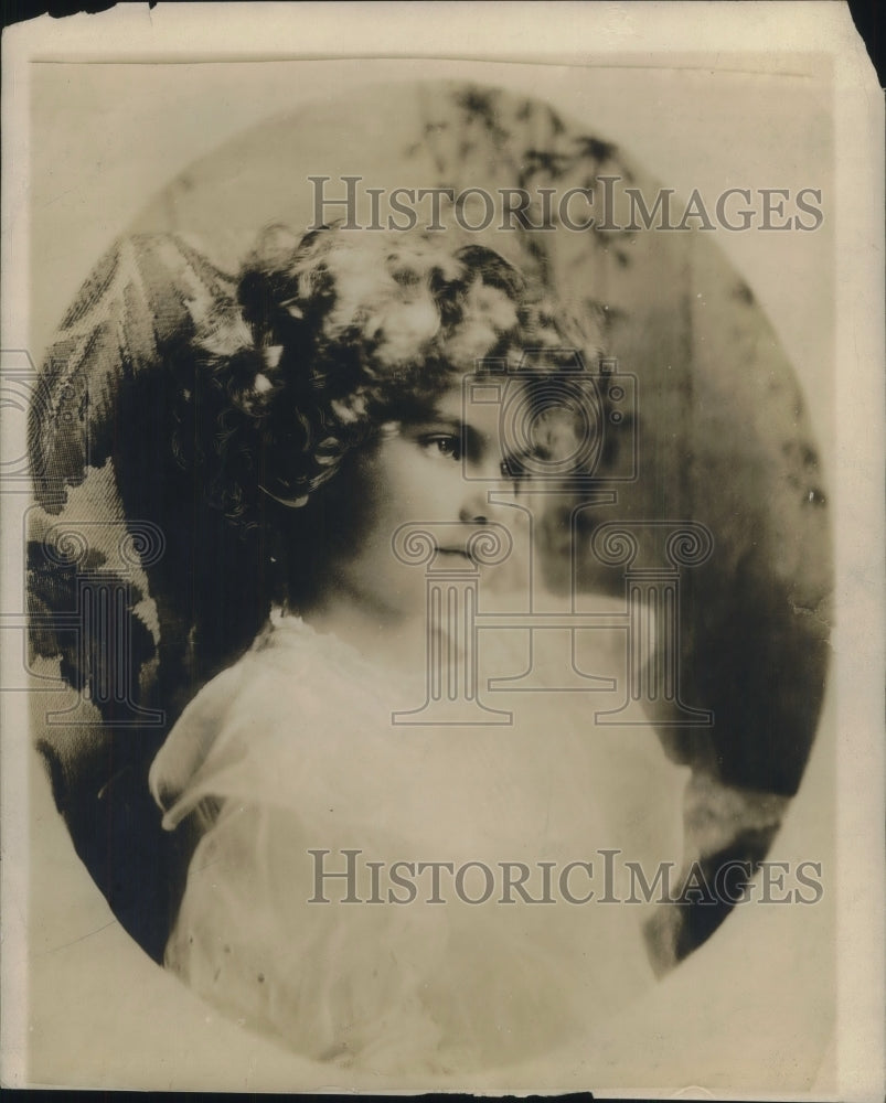 1919 Miss Harriet Pratt of NY - Historic Images