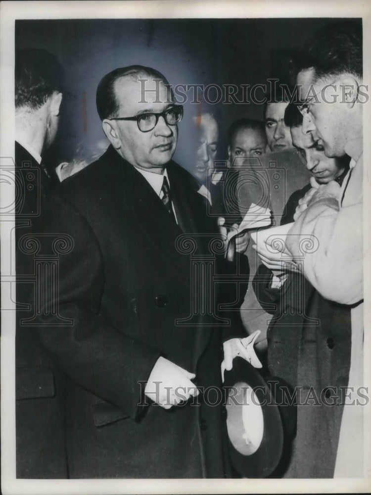 1955 Press Photo Edgar Faure member Radical Socialist in France - nec06329 - Historic Images