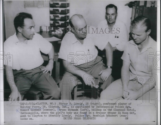 1954 Press Photo Alleged Murderer Victor Lively Being Questioned by Police-Historic Images