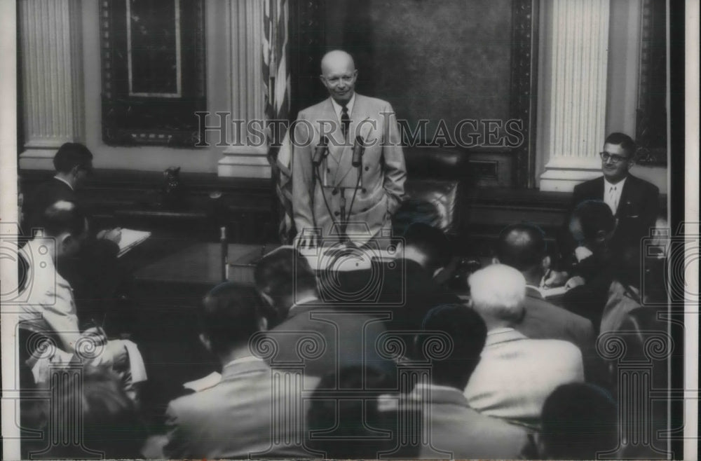 1956 President Eisenhower at Press Conference With Richard Nixon - Historic Images