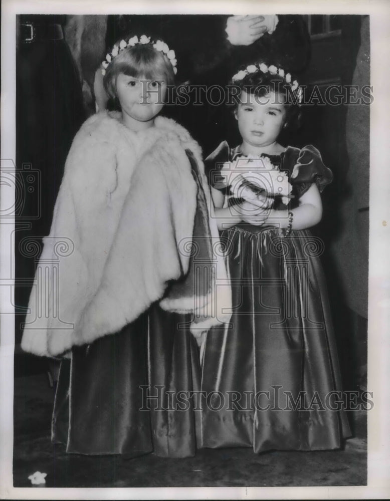 1951 London, England, Saphire Ryde, Georgiana Bell, wedding girls - Historic Images