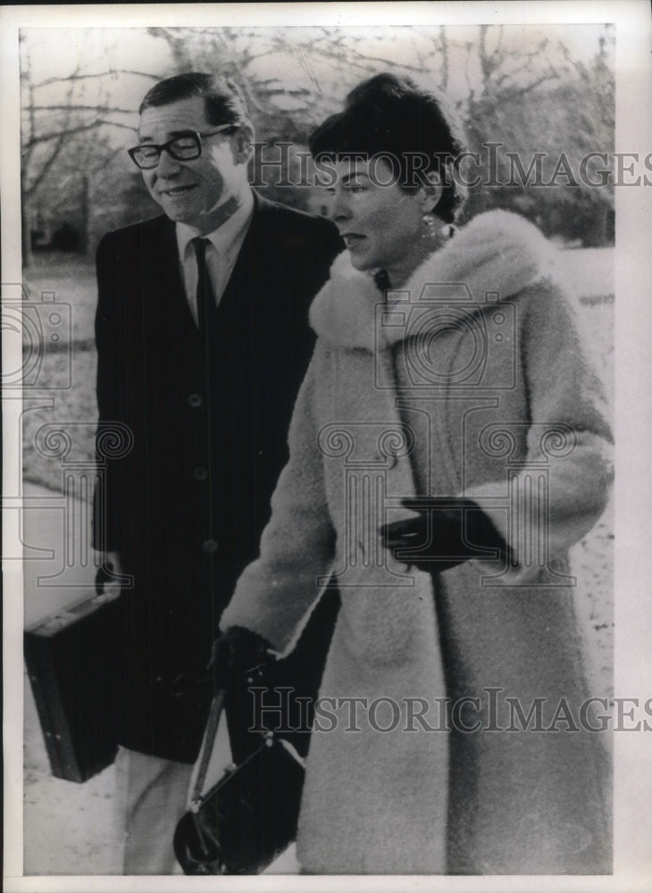 1966 Marjorie Farber, Witness in Coppolino Murder Trial - Historic Images