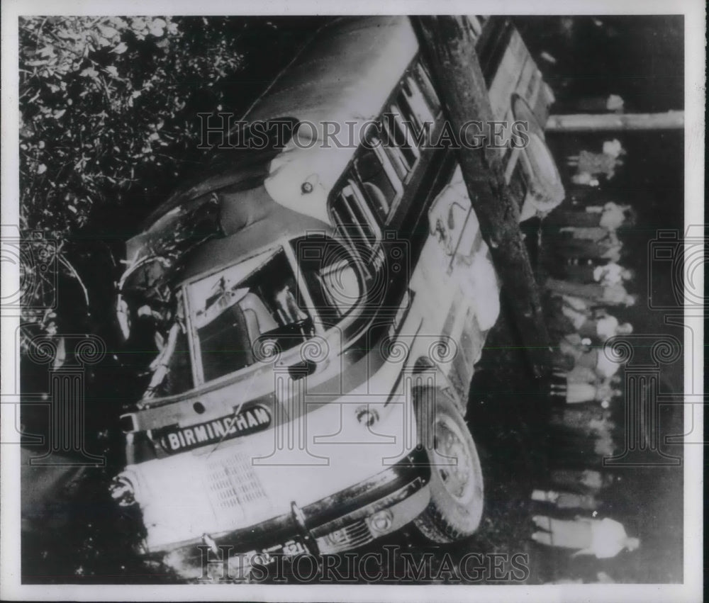 Press Photo Bus Accident Birmingham Alabama-Historic Images