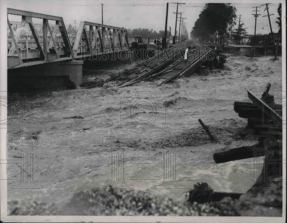 1938 Los Angeles Railroad Trestles washed out from Flood-Historic Images