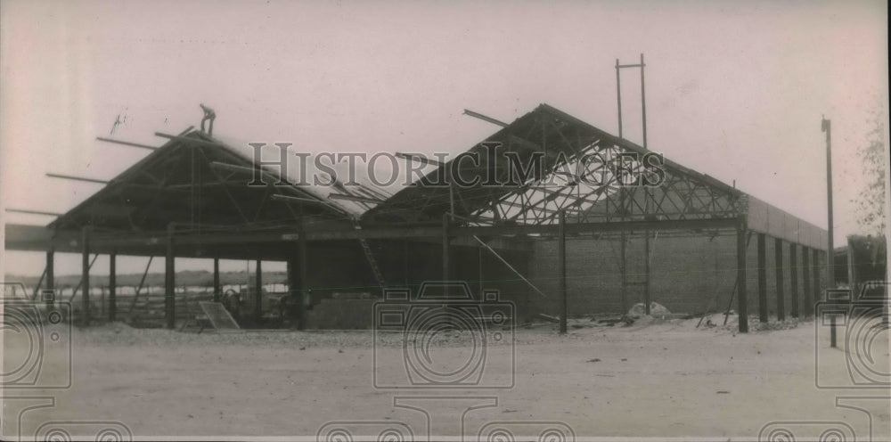 1923 Press Photo Machine shops being built in California - Historic Images