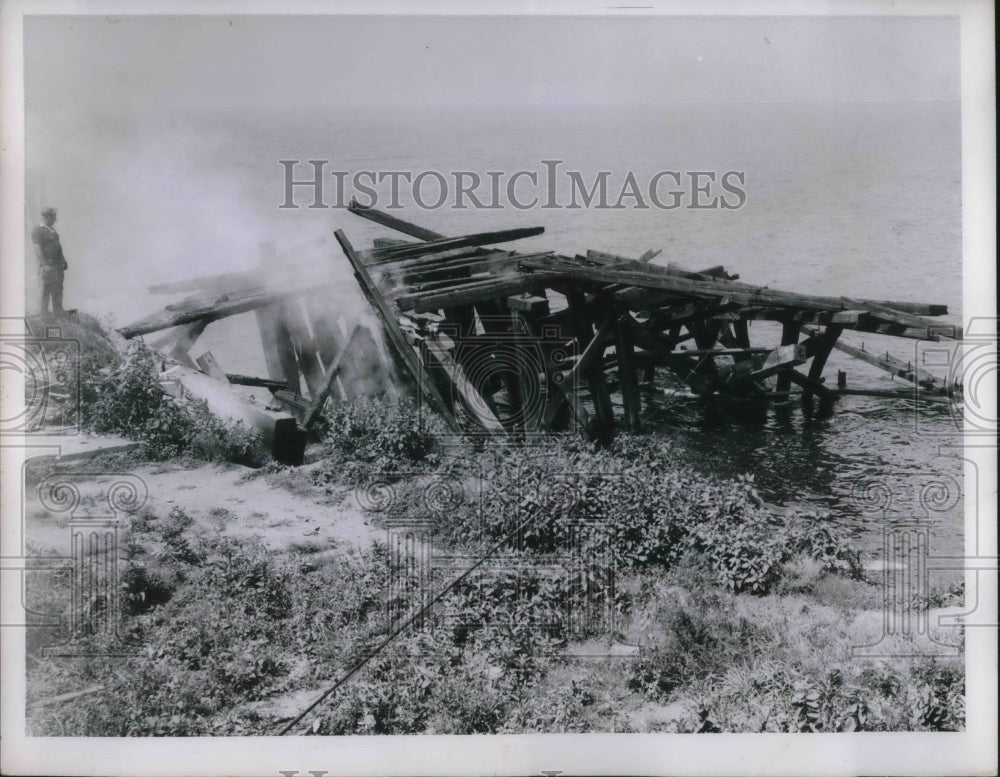 1955 E 40th St. Pier Demolished  - Historic Images