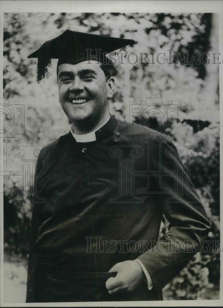 1933 Press Photo Rev Cyril Leonard Cresswell at London hme - Historic Images