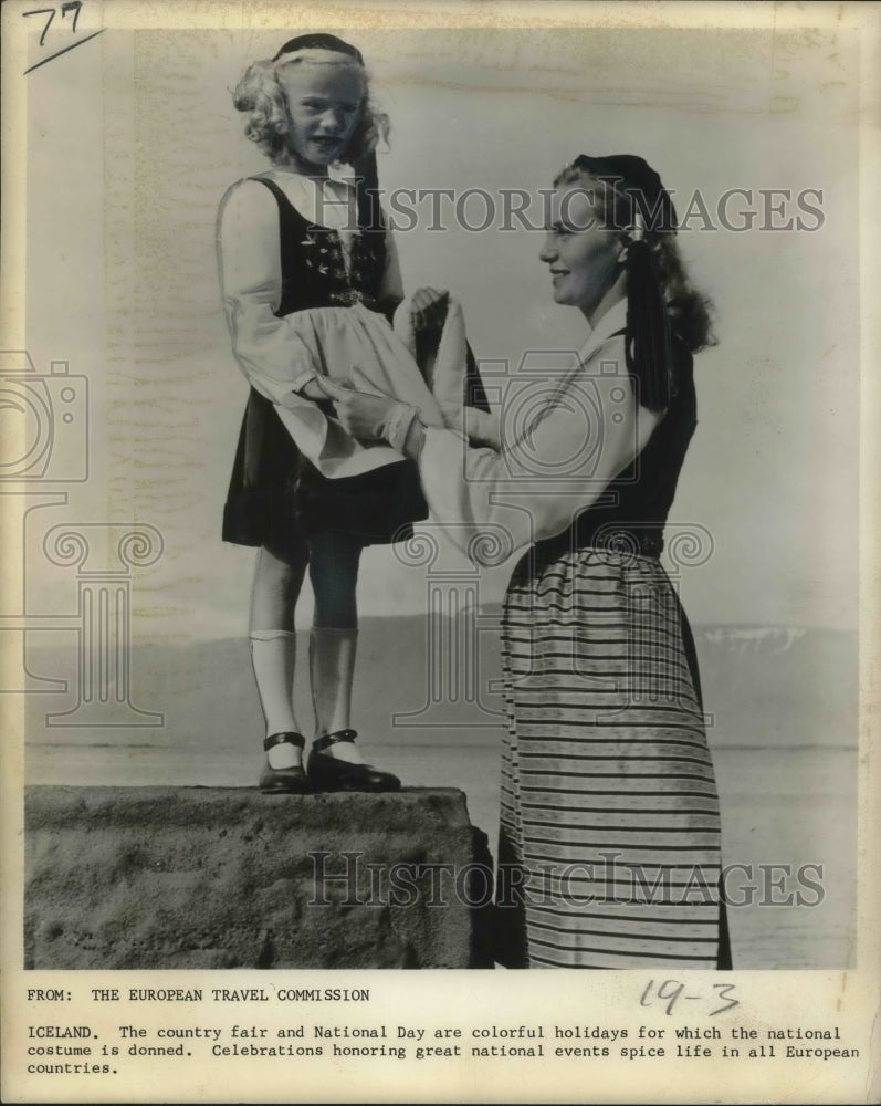 1963 Press Photo Country Fair, National Day, national costume is donned - Historic Images
