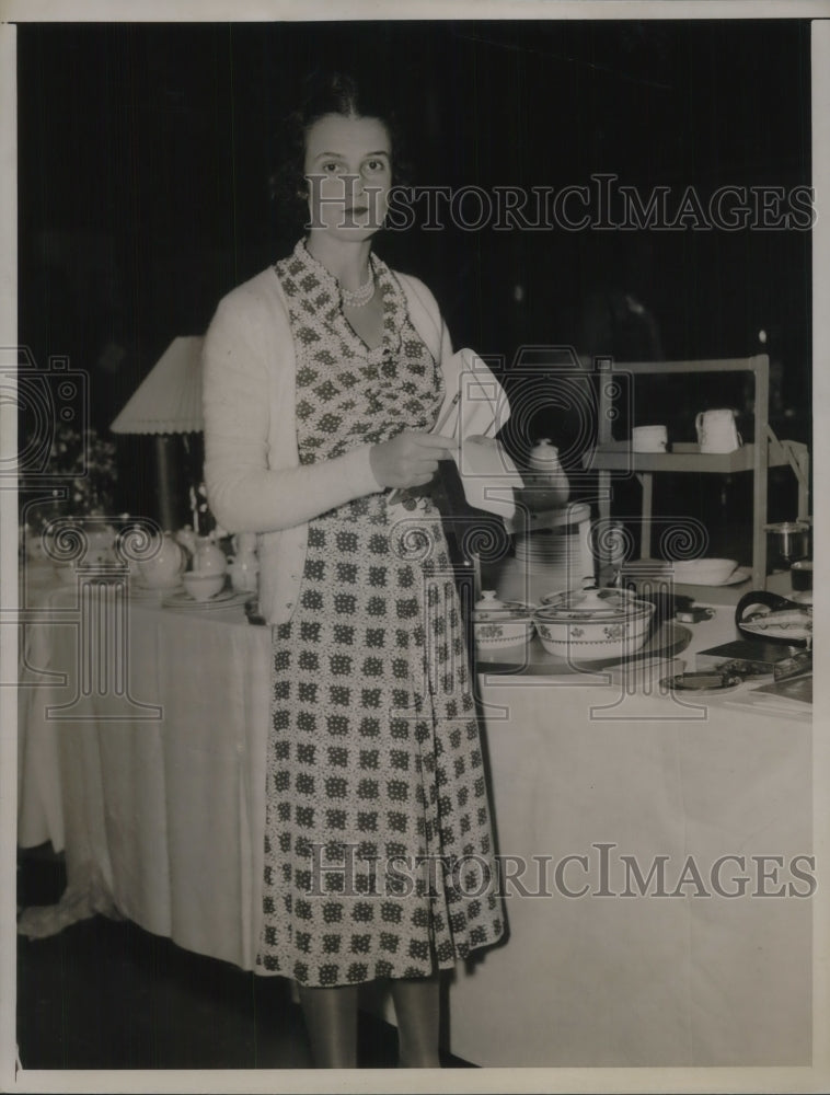 1937 Mrs. Harold E. Talbott - Historic Images