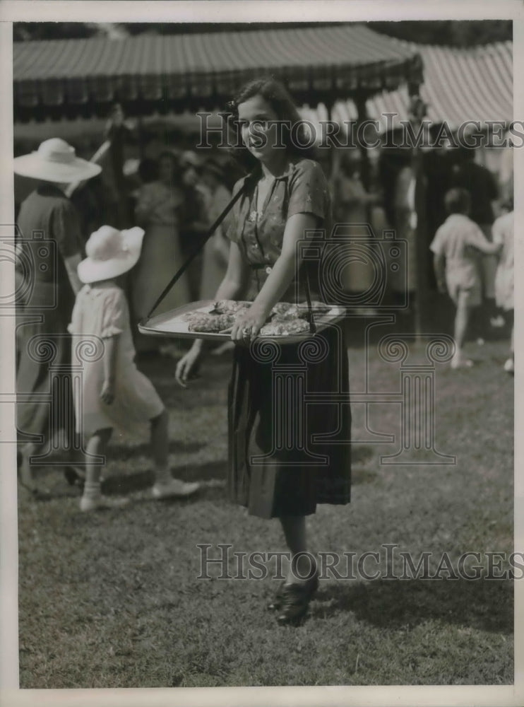 1937 Miss Gloria Baker at Greentree Fair - Historic Images