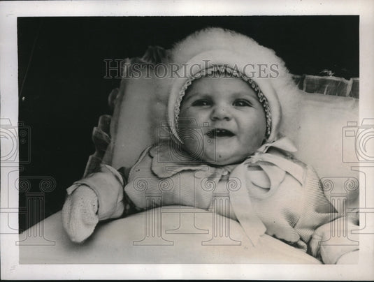 1938 Diana Mary Baby of Lord and Lady Herbert - Historic Images