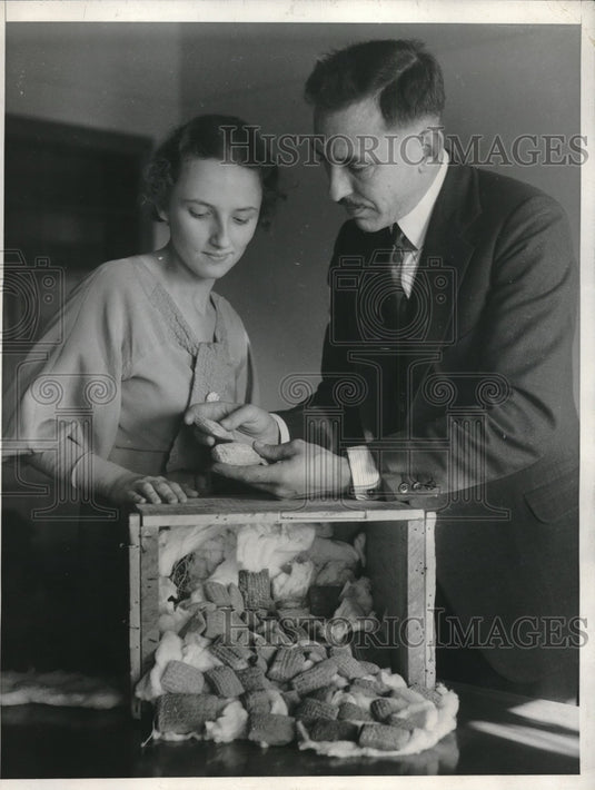 1933 Press Photo Dr. Carl S. Knope and Ida May Compere at Univ. So. California-Historic Images