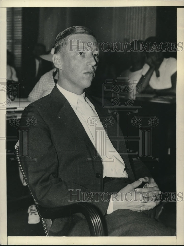 1935 Press Photo Frank Martin, Ithaca, NY head of Trea Dept of Assoc Gas Co - Historic Images