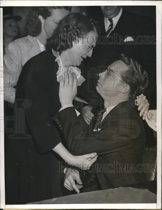 1941 R.L. Hawkins, Mrs. Rhoda Clalrkson, Clinton Thompson - Historic Images