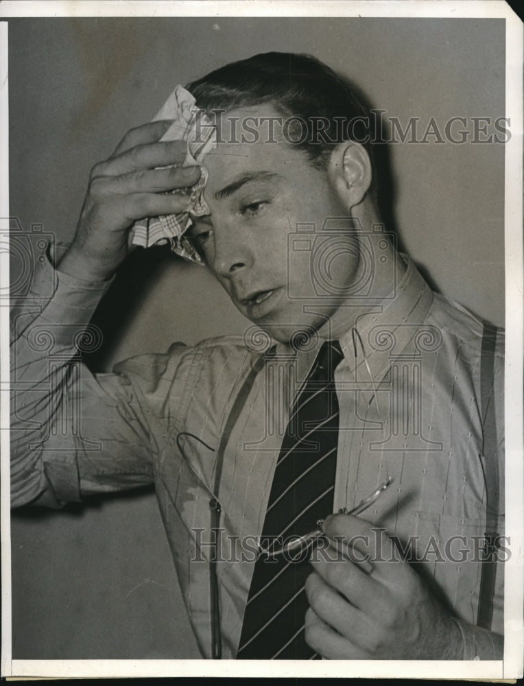 1941 Press Photo R.L. Hawkins, Clinton Thompson during trial - Historic Images