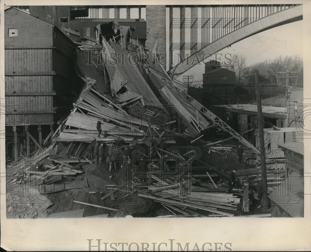 1930 Building Collapse - Historic Images