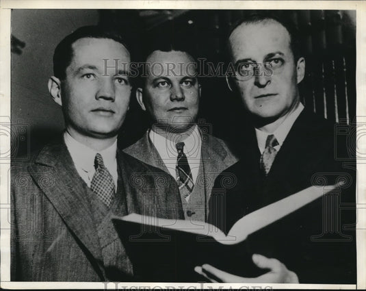 1936 Press Photo John Langan with Attorneys James Carter & John Packard - Historic Images