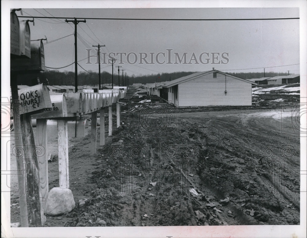 1961 Press Photo Brimfield, Ohio housing development under construction - Historic Images