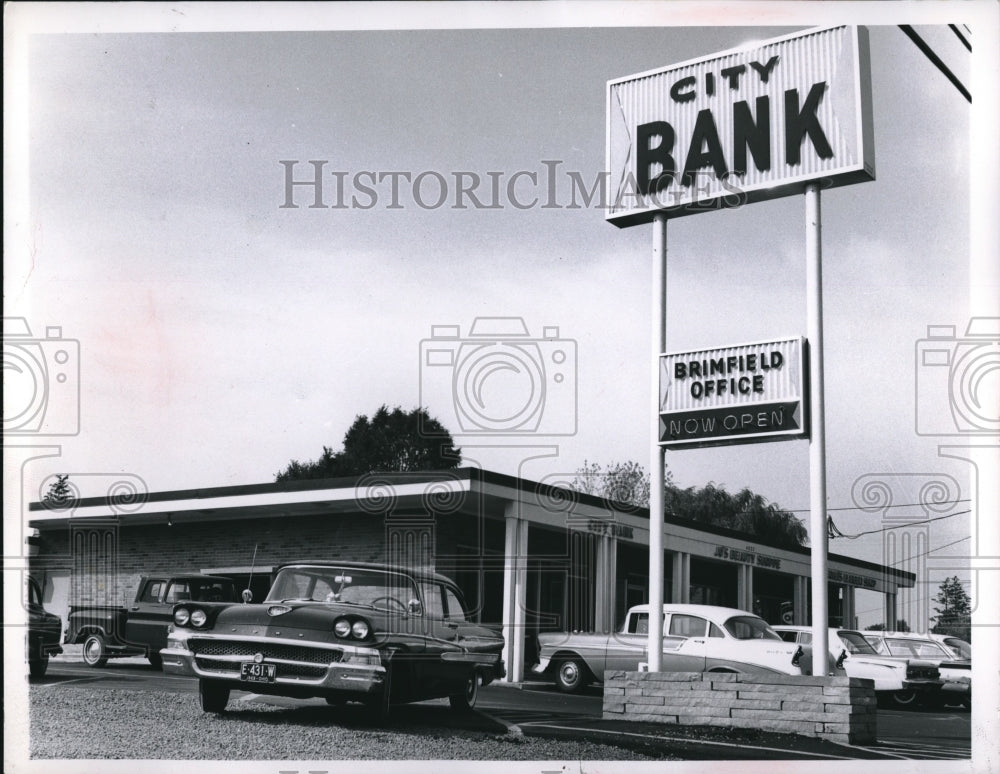 1949 Press Photo City Bank at Brimfield, Ohio - Historic Images