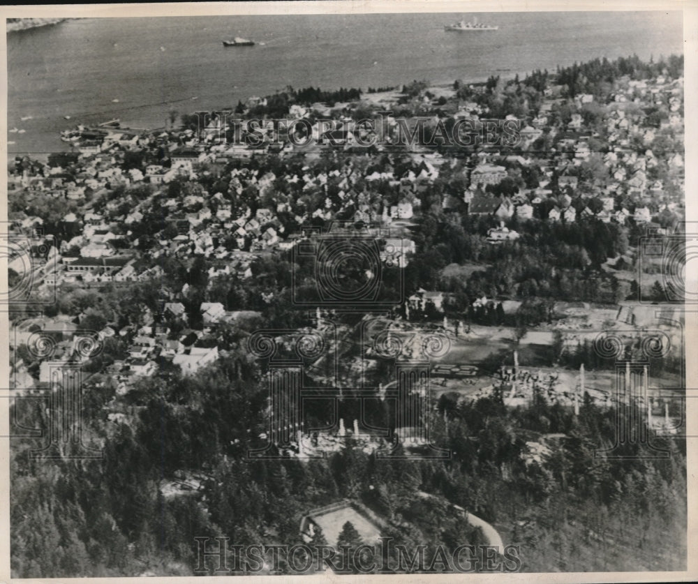 1947 Press Photo Damaged Homes and Businesses in Bangor, ME - Historic Images