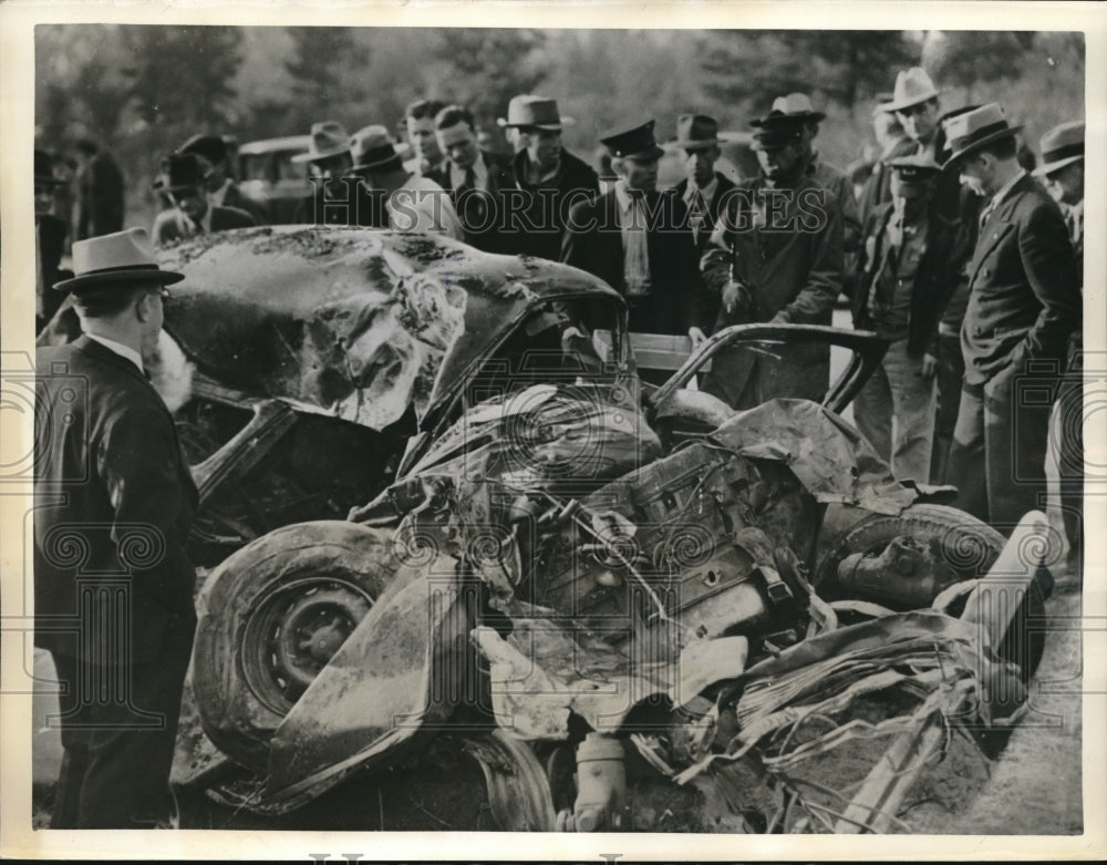 1939 Press Photo Six People Die When Truck Collides With Passenger Car in Texas - Historic Images