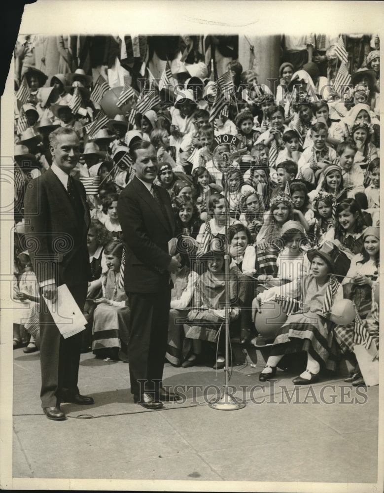 1930 Press Photo NYC Mayor McKee addresses kids on National Health Day-Historic Images