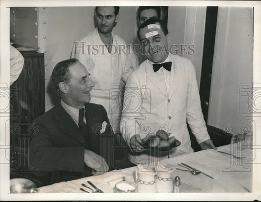 1939 Press Photo Richard Gardner and Hugh Egan aboard Liner President Harding-Historic Images
