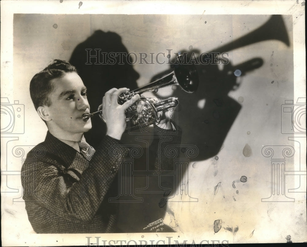 1936 Press Photo Reti Nichols w/ his orchestra at the Atlantic Family program - Historic Images