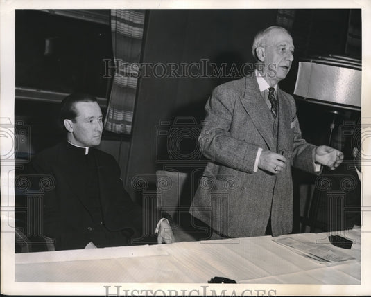 1941 Alfred Smith speaking at Archbishop's com for the Laity - Historic Images