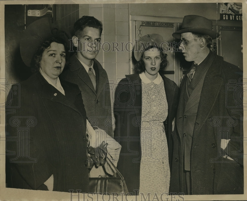 1941 Jack Swanson Jr released from prison farm in Louisiana - Historic Images