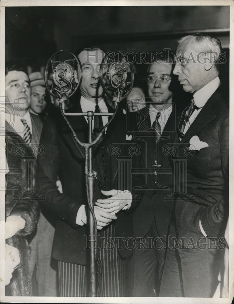 1932 Mayor James J. Walker, Alfred Sloane, Pres. of General Motors - Historic Images