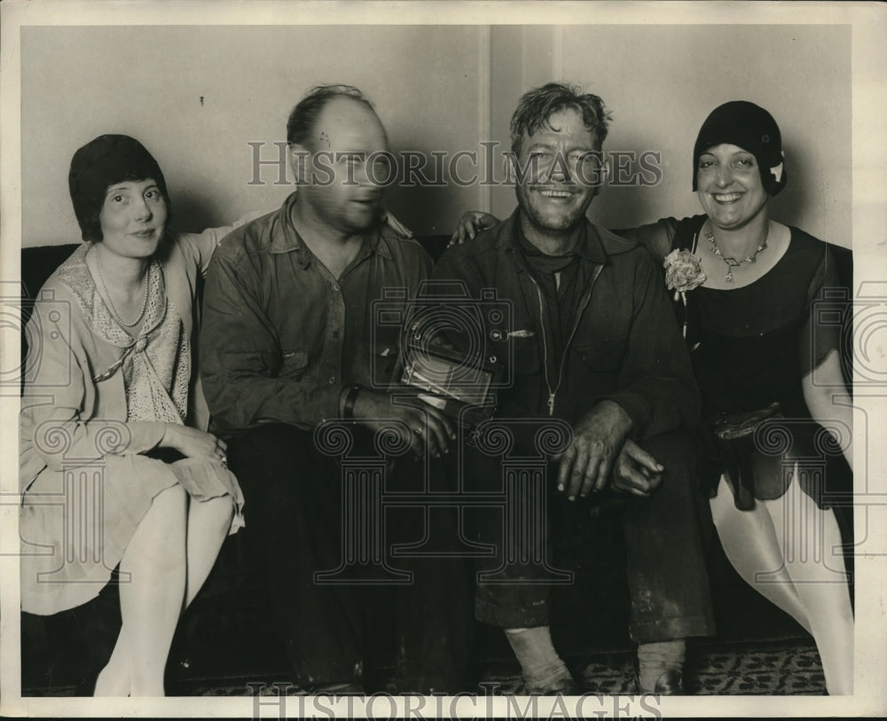 1928 Press Photo Mr &amp; Mrs Mitchell - Historic Images