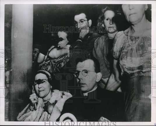 1954 Press Photo Clergyman Resembles Missing Major Clark-Historic Images