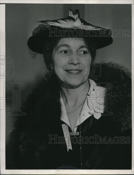 1938 Mrs Charles Tomilson {resident of Woman's Auxiliary American Me - Historic Images