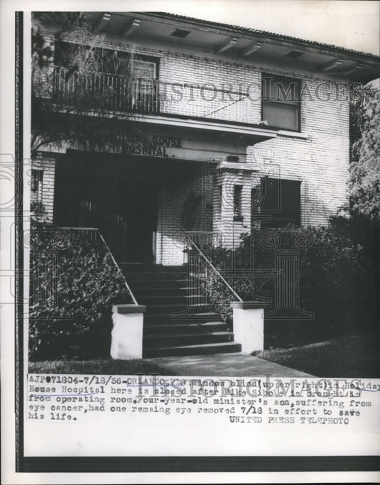 1956 Press Photo Holiday House Hospital Ministers Son Age 4 Has Eye Removed - Historic Images