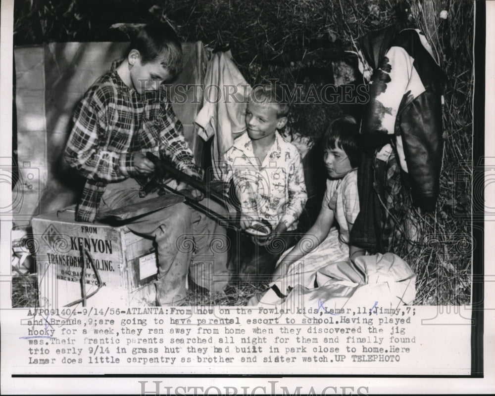 1956 Fowler kids play hooky from school 1 week then runaway to park - Historic Images