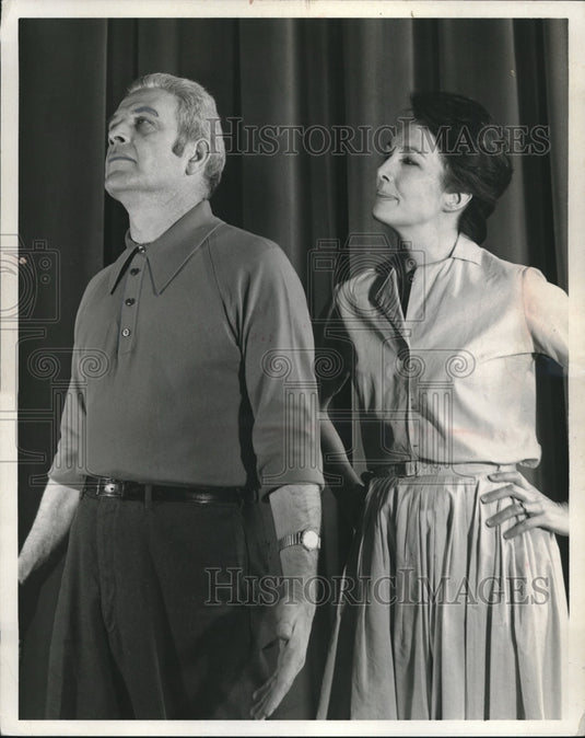 1971 Press Photo Chuck Elliott and Barb Wells stars of "All My Sons". - Historic Images