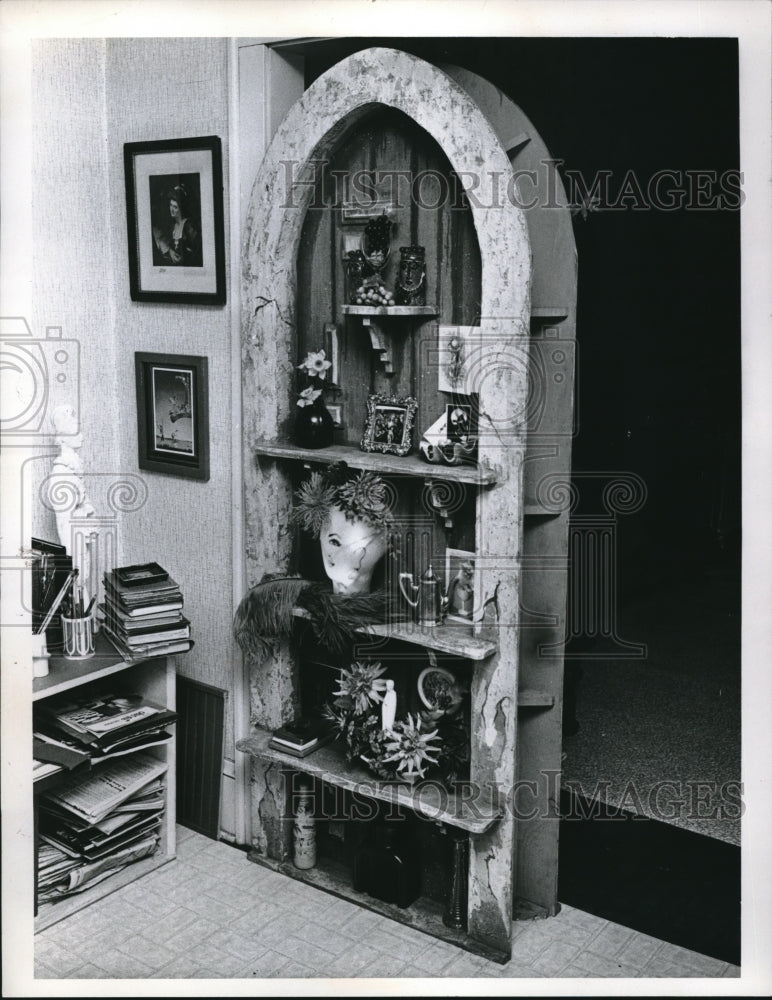 1967 Old Decorative Shelving - Historic Images