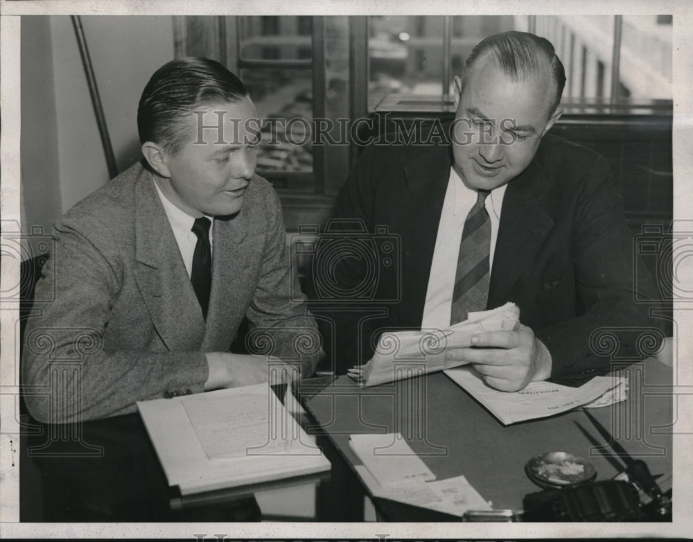 1938 Press Photo JE Brickett Distribution Officer &amp; RC Alben Procurement Officer - Historic Images