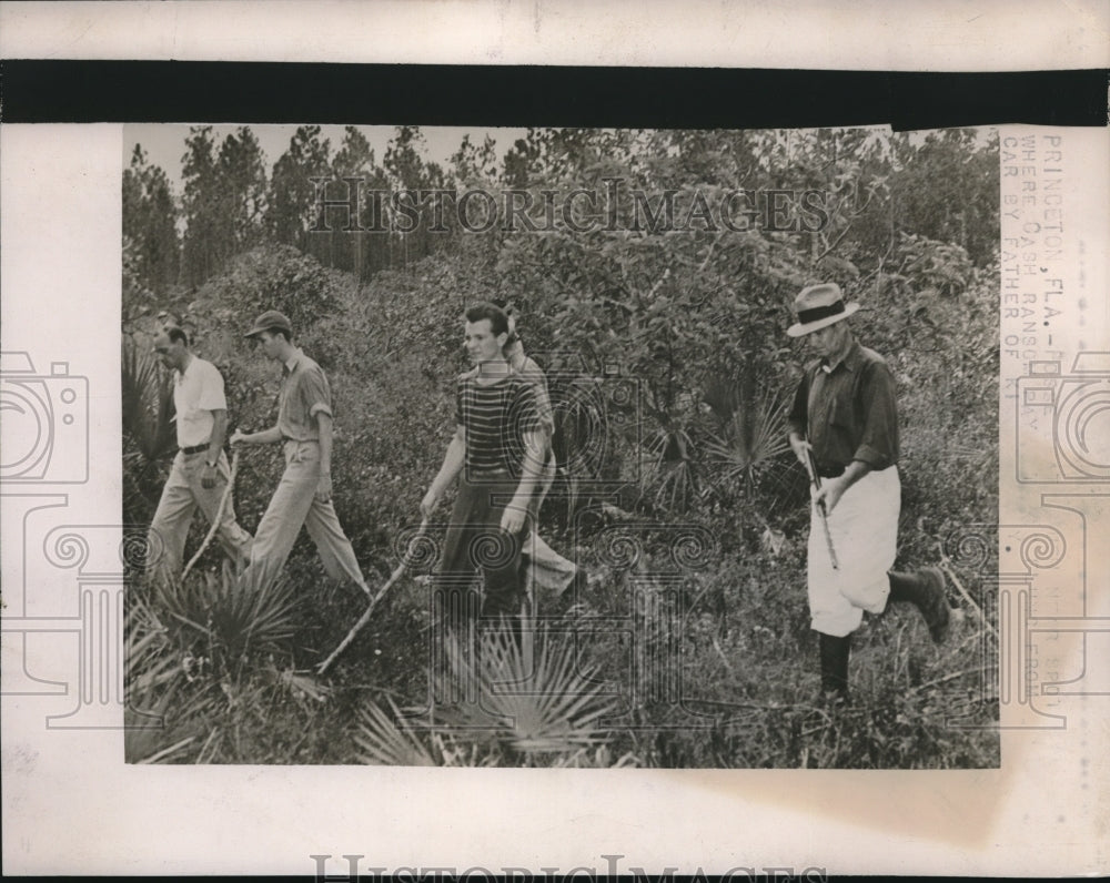 1938 Press Photo People Searching in Cash Kidnapping - nec11360-Historic Images