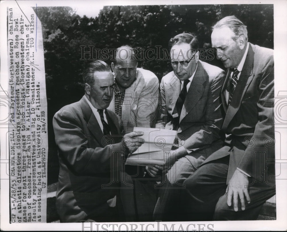 1953 Ted Payseur, Bob Voigts, Prof. Ralph Aigler, K.L. Tug Wilson - Historic Images