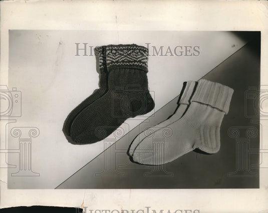 1938 Press Photo Fashion Socks 1930's Great Depression Era - Historic Images