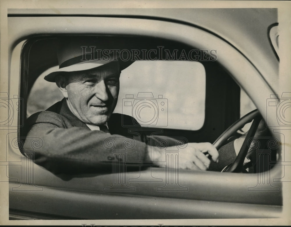 Press Photo Wickliffe Ohio Driver Charles Kisthardt - Historic Images