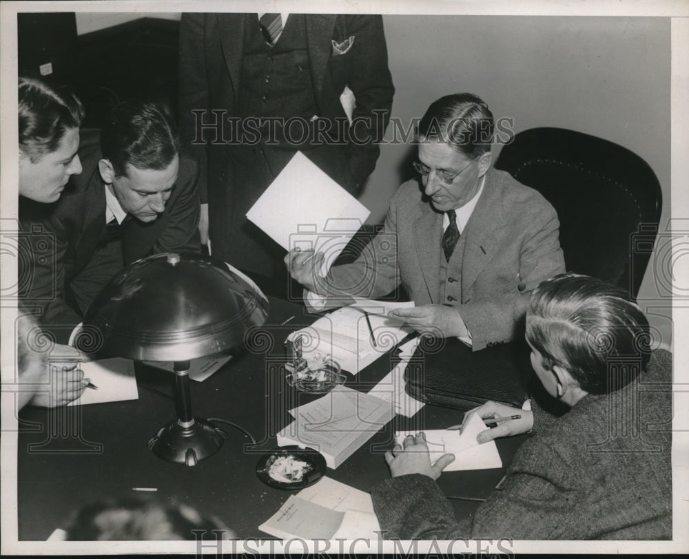 1939 Press Photo Sen. Josiah Bailey at hearing about Harry Hopkin&#39;s fitness - Historic Images