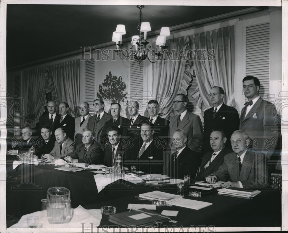 1951 Press Photo Governors of 22 States Met Conference on Civil Defense - Historic Images