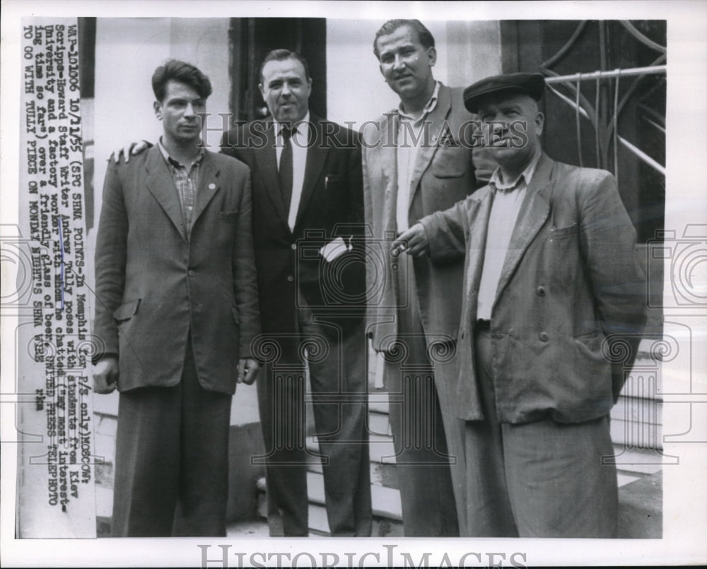 1955 Press Photo Andrew Tully Scripps Howard Staff Writer in Russia - Historic Images