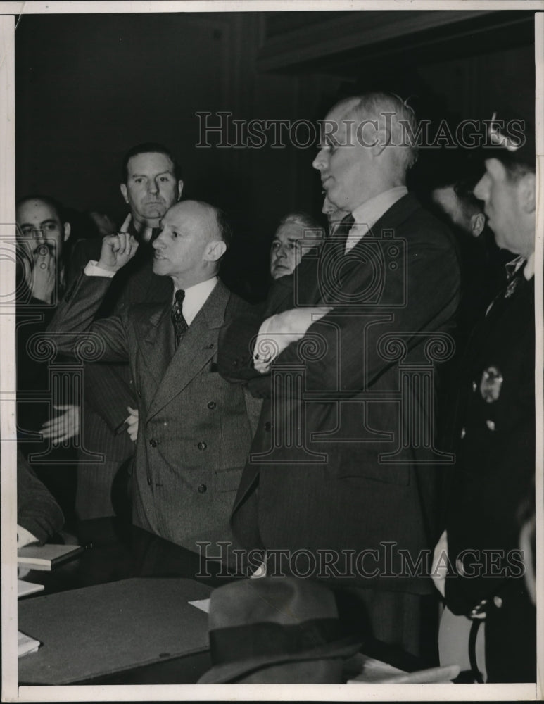 1938 Press Photo M. Brietkopp American Legion Head With Newark City Commission - Historic Images