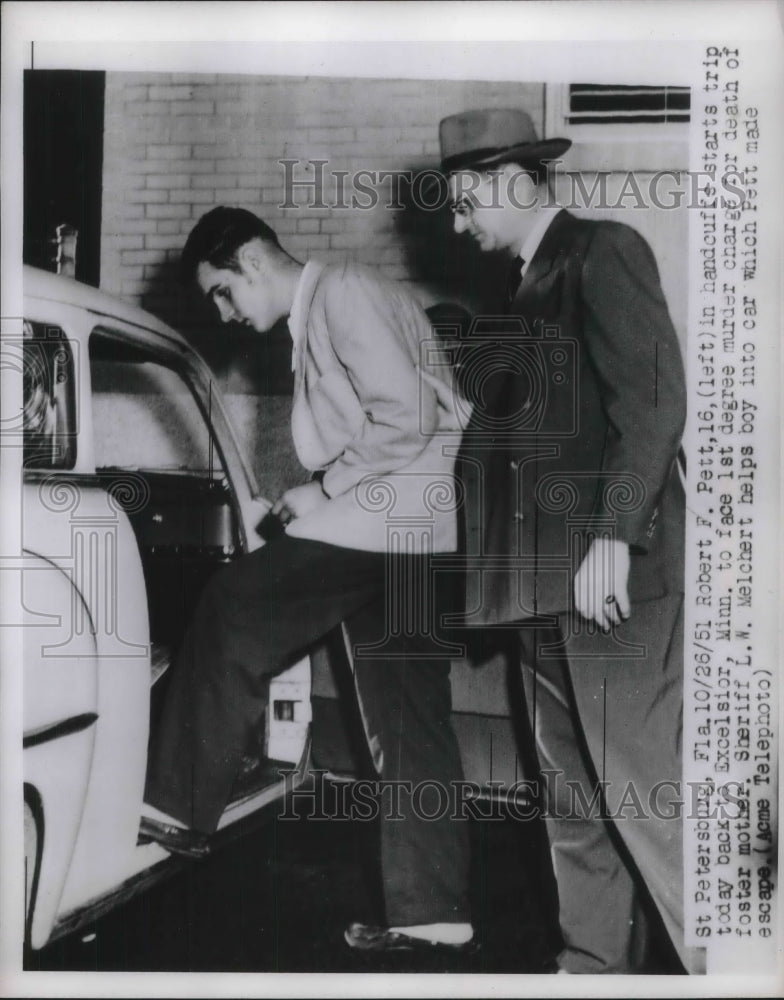 1951 Press Photo Robert Pett charged w/ brutal murder of foster mom, Mary Pett - Historic Images