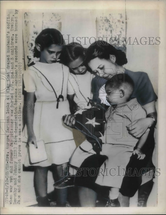 1948 War Vet & former Japanese prisoner buried leaving wife & 3 chil - Historic Images