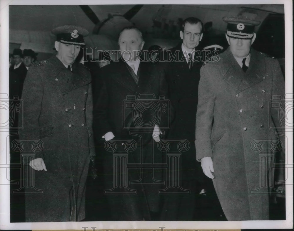 1951 Press Photo German Prime Minister Dr. Conrad Adenaueb Visits Britain - Historic Images